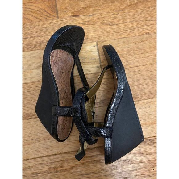 Chaps women's Black Wedge snake print ankle strap Sandals Size 5.5 - Picture 7 of 8